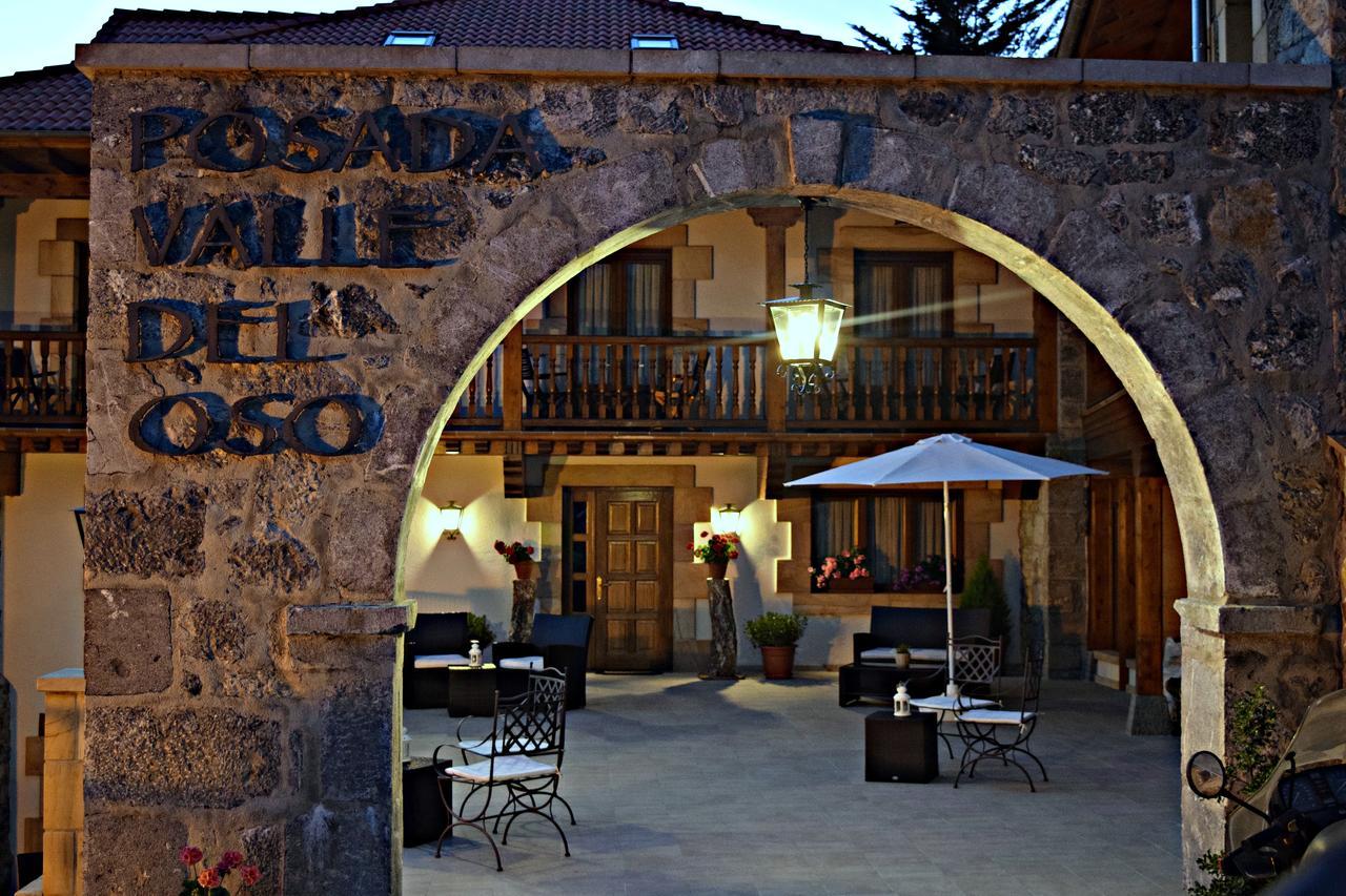 Valle Del Oso Gasthuis Lerones